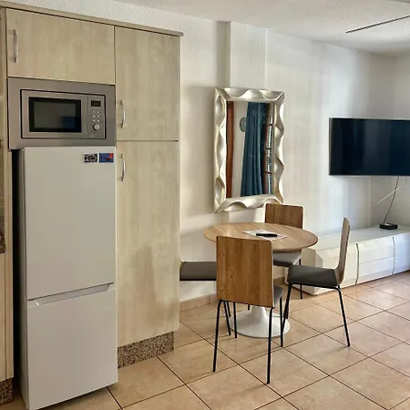 Appartamento Bright 2 Bedroom In Diamantes 3k212 *