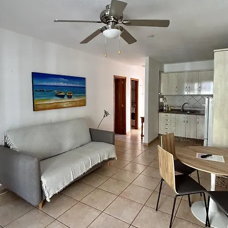 Apartamento Bright 2 Bedroom In Diamantes 3k212