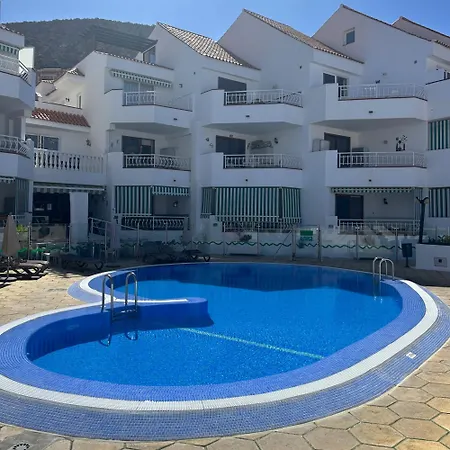 Apartman Bright 2 Bedroom In Diamantes 3k212